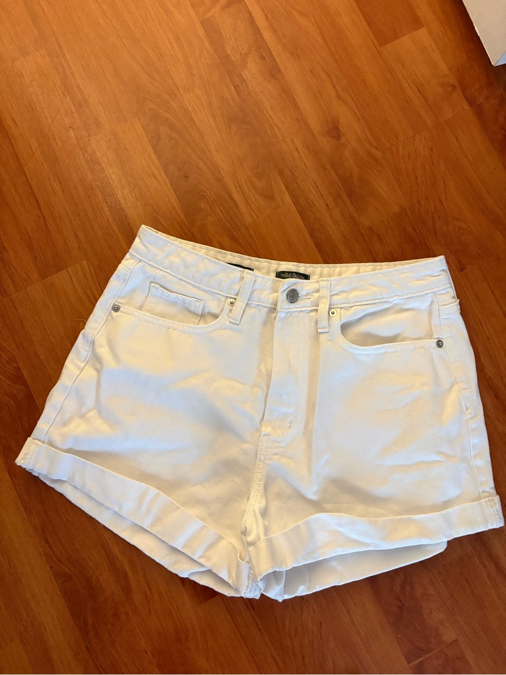 Wild Fable White High-Rise Cotton Blend Women's Shorts